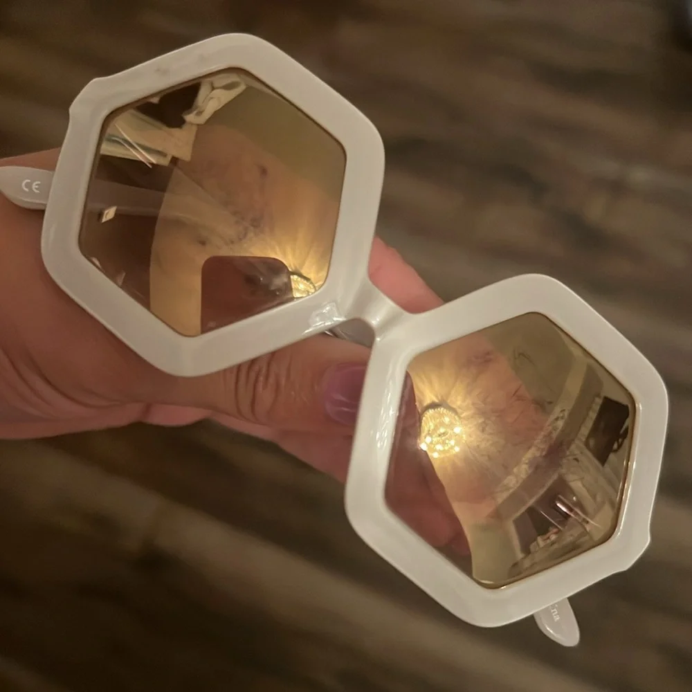 Sons + Daughters bio nude hexagon sunglasses